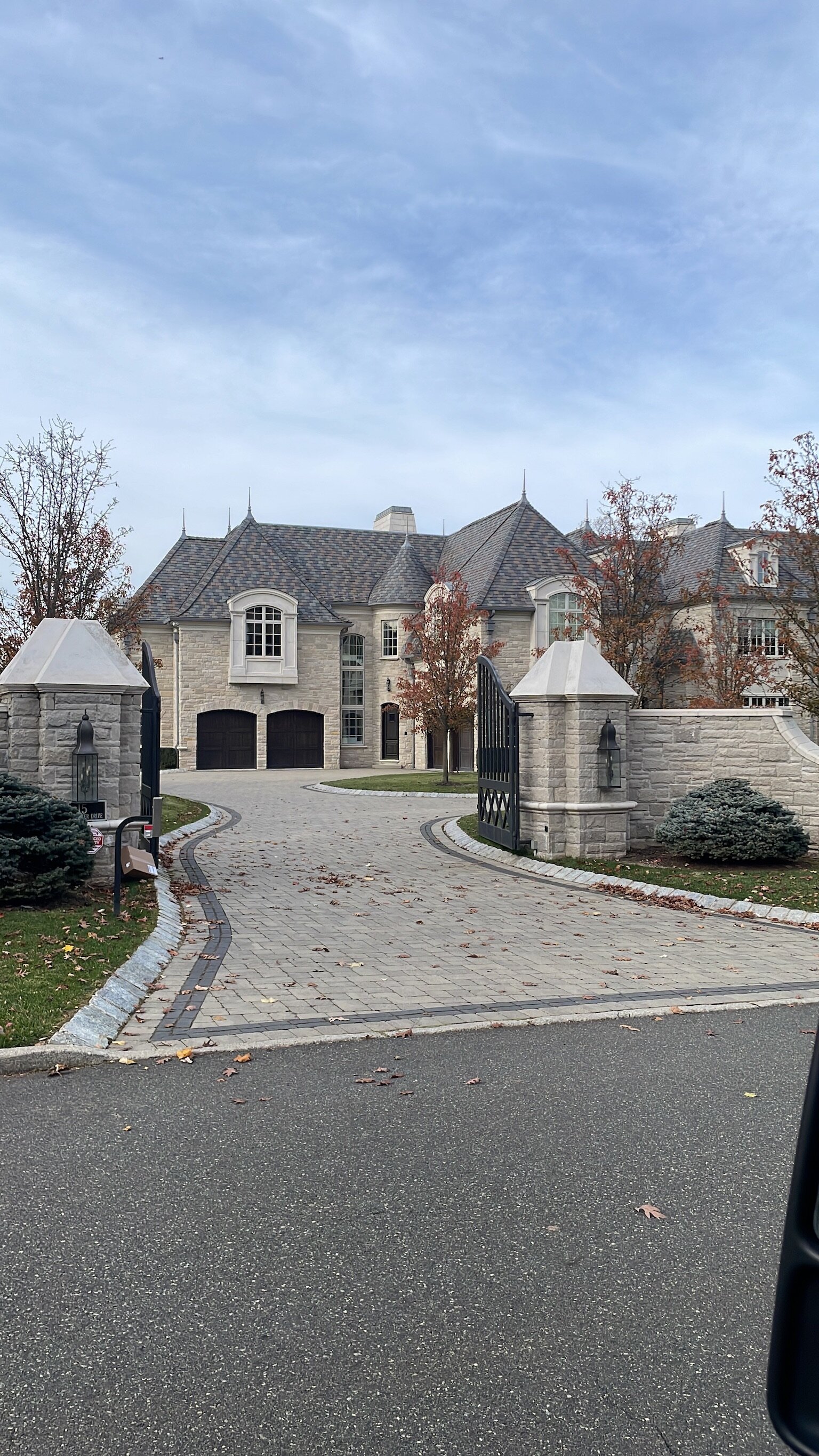 Luxury estate driveway and full landscape by Angelscape, Bergen County NJ
